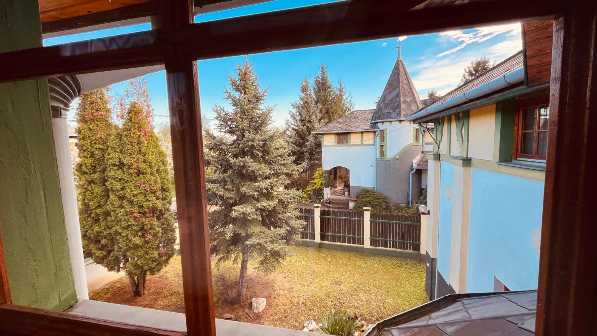 Strigonia Apartman Estergon Dış mekan fotoğraf